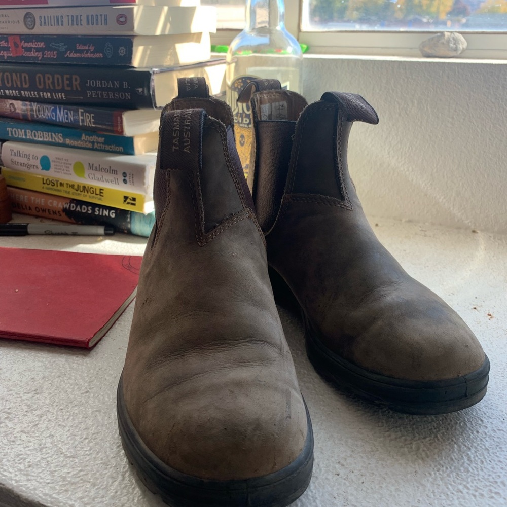 Blundstones